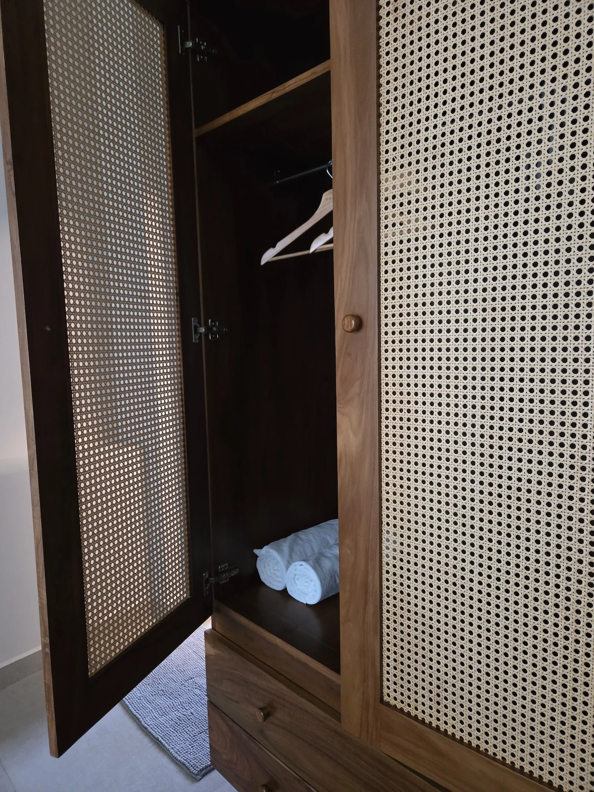 Villa 115 — Bedroom 2 · 5