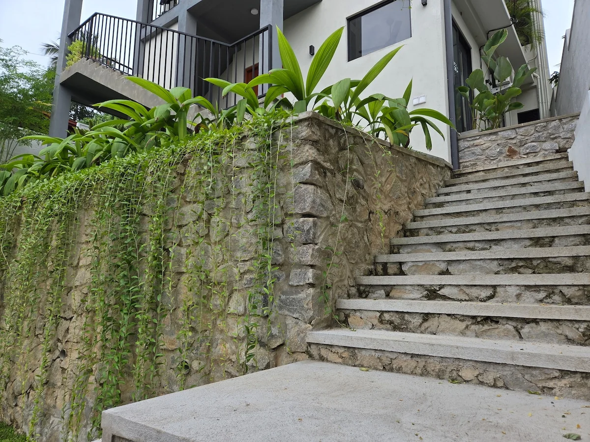 Villa 115 — Exterior · 1