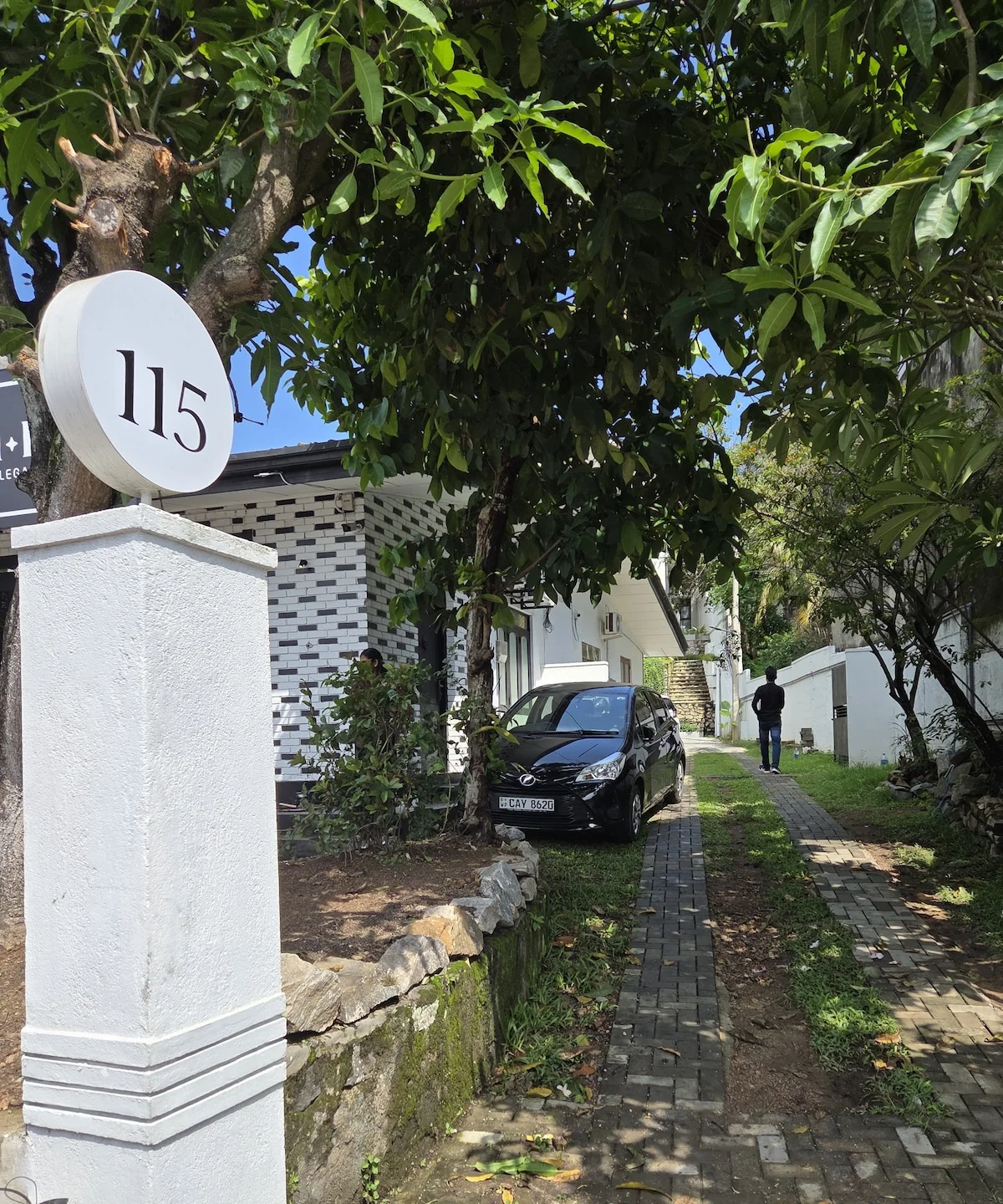 Villa 115 — Exterior · 8